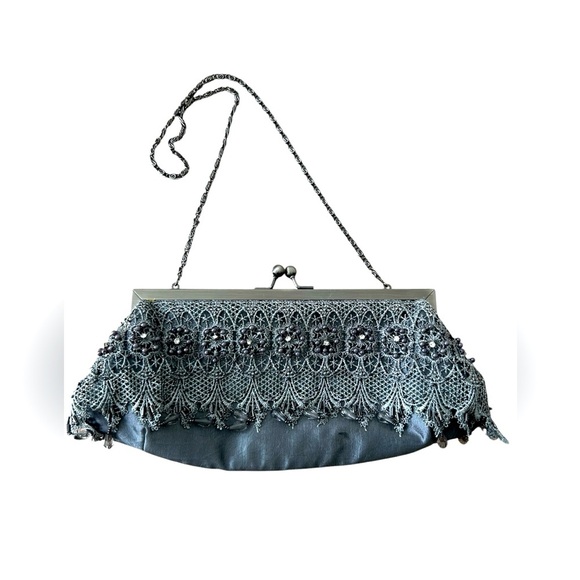 Silver gray glamorous hand/shoulder bag with lace and rhinestones - Picture 1 of 8
